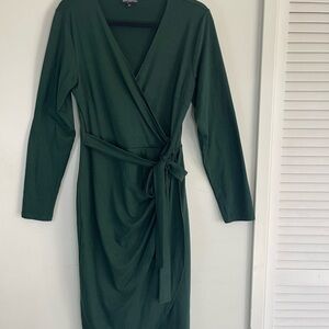 Elegant Dark Green Long Sleeve Wrap Dress